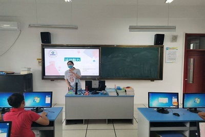 物理科學與技術(shù)學院青年志愿者服務(wù)中心開展 